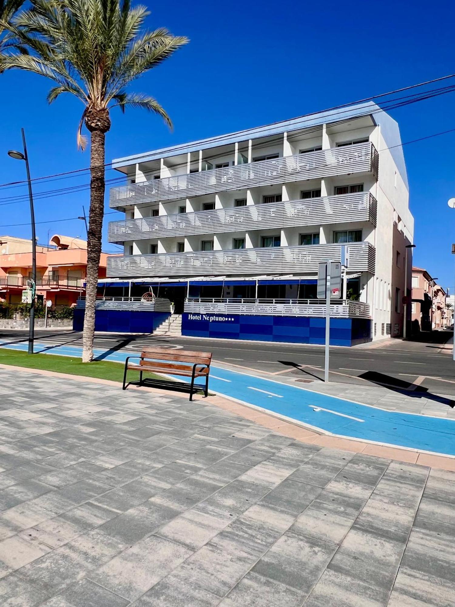 Hotel Neptuno San Pedro del Pinatar Exterior foto