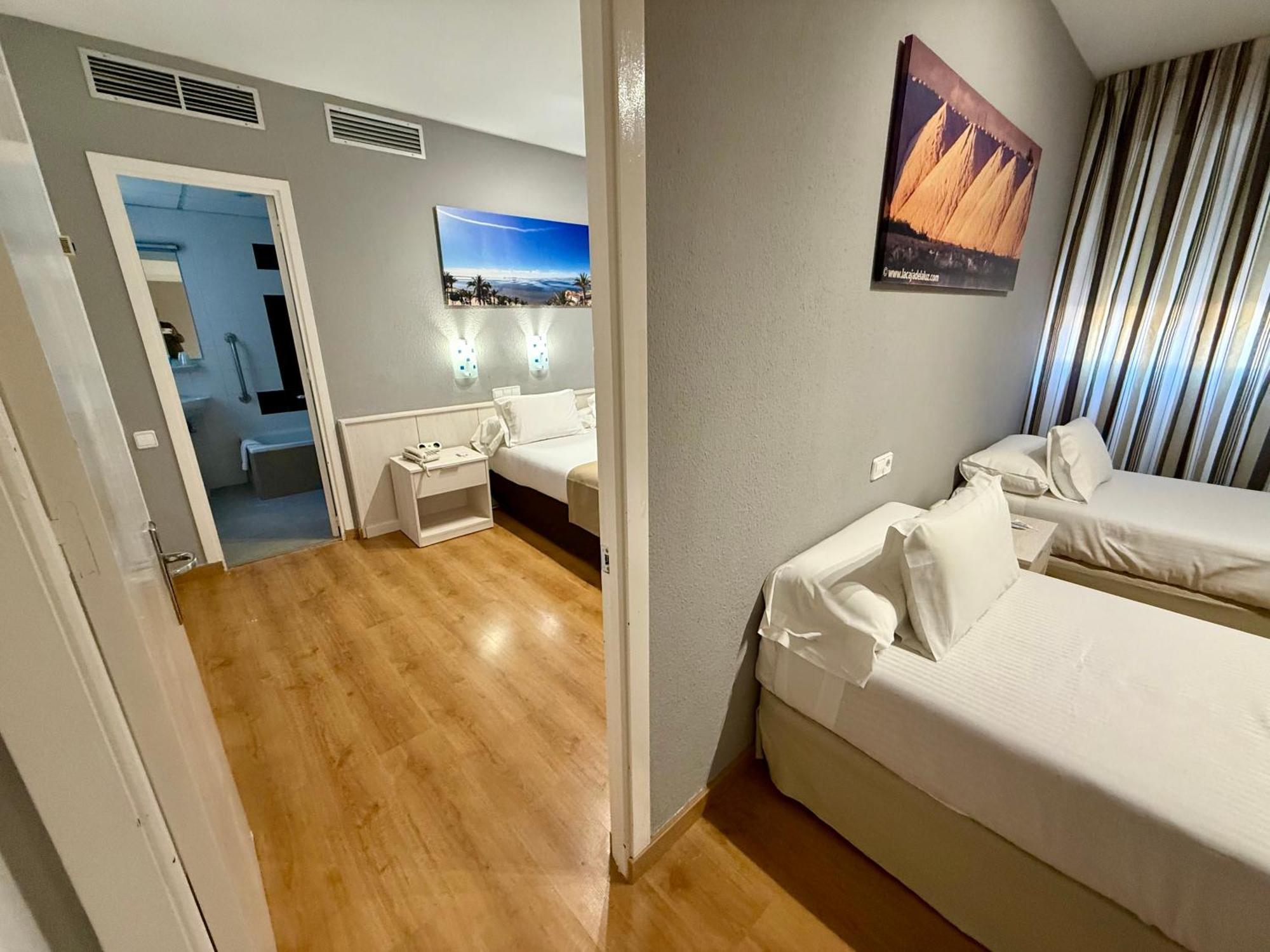 Hotel Neptuno San Pedro del Pinatar Quarto foto